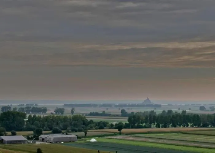 Mont Saint Michel بيت للعطل *